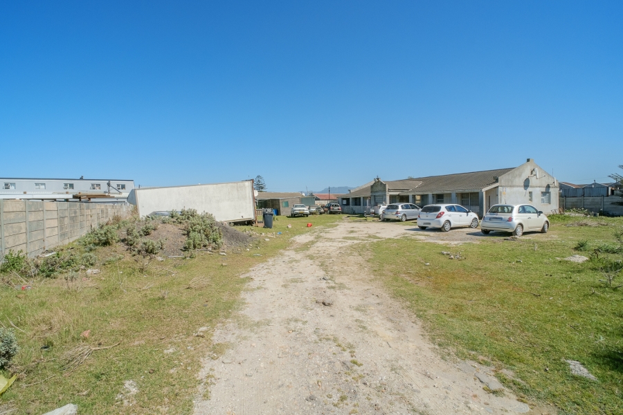 5 Bedroom Property for Sale in Schaap Kraal Western Cape
